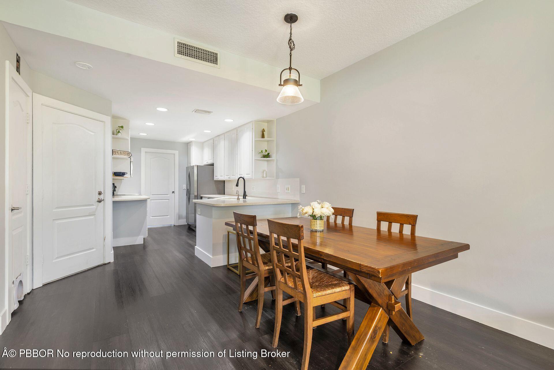 124 Ashley Court, Unit 124 Jupiter, FL 33458 - Photo 6 of 26 8