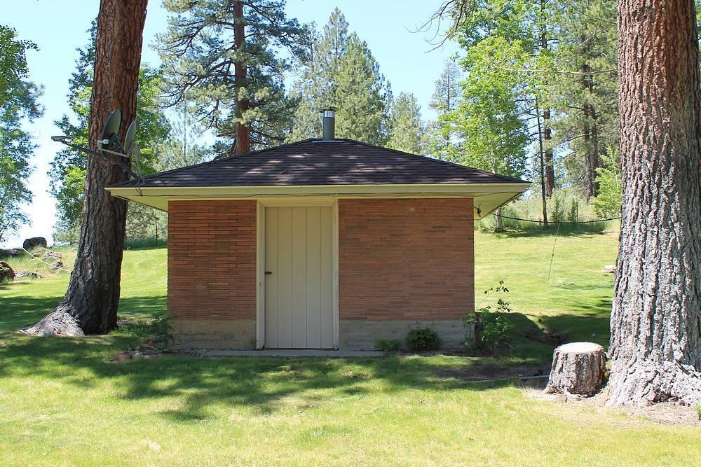 21310 Silver Lake Road Chiloquin, OR 97624 - Photo 11 of 34 Additional Photo