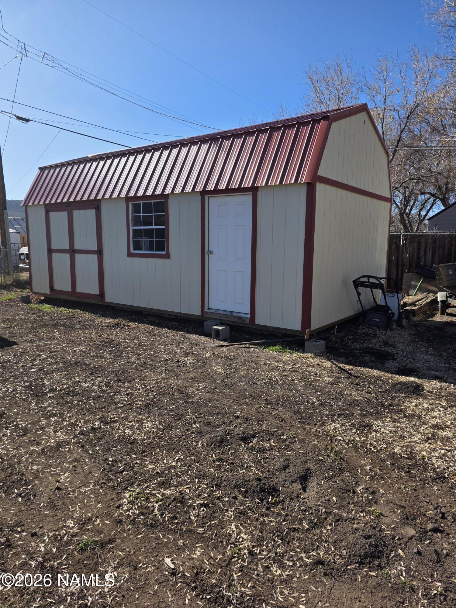218 East Edison Avenue Williams, AZ 86046 - Photo 10 of 29 a view of a house with a yard