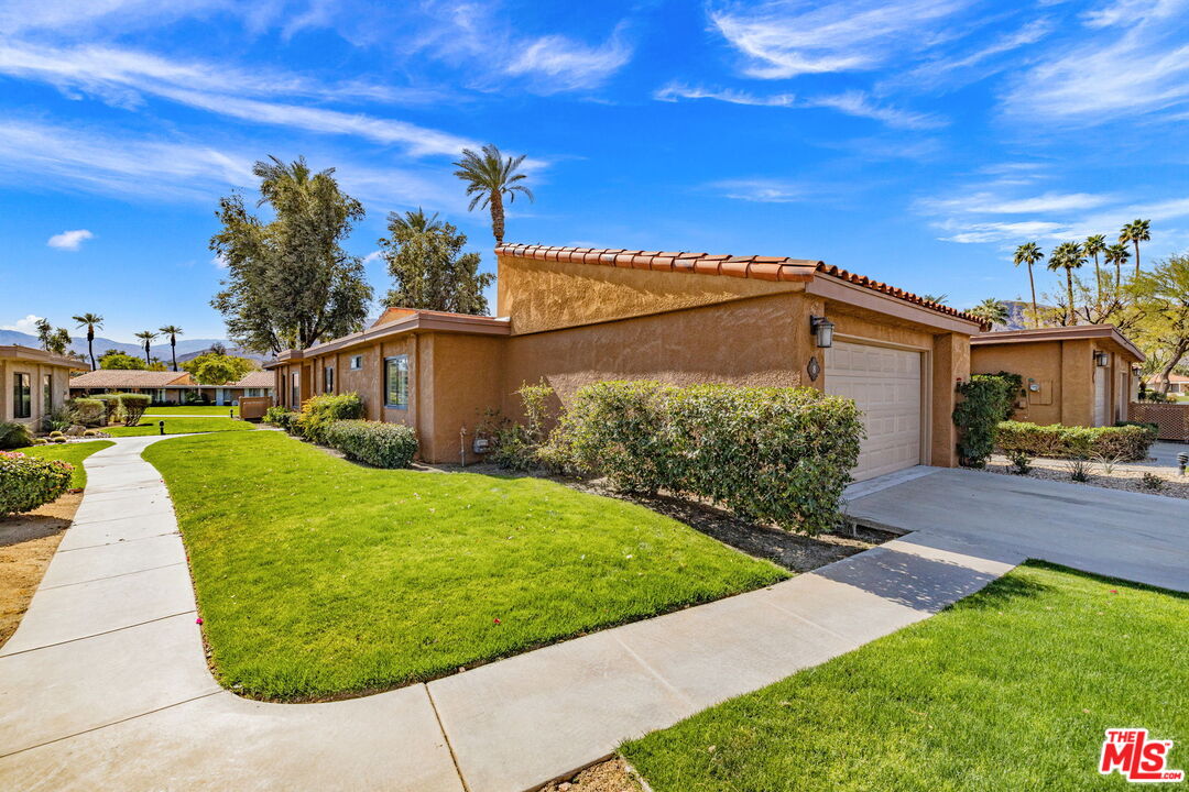 8 La Ronda Drive Rancho Mirage, CA 92270 - Photo 19 of 29