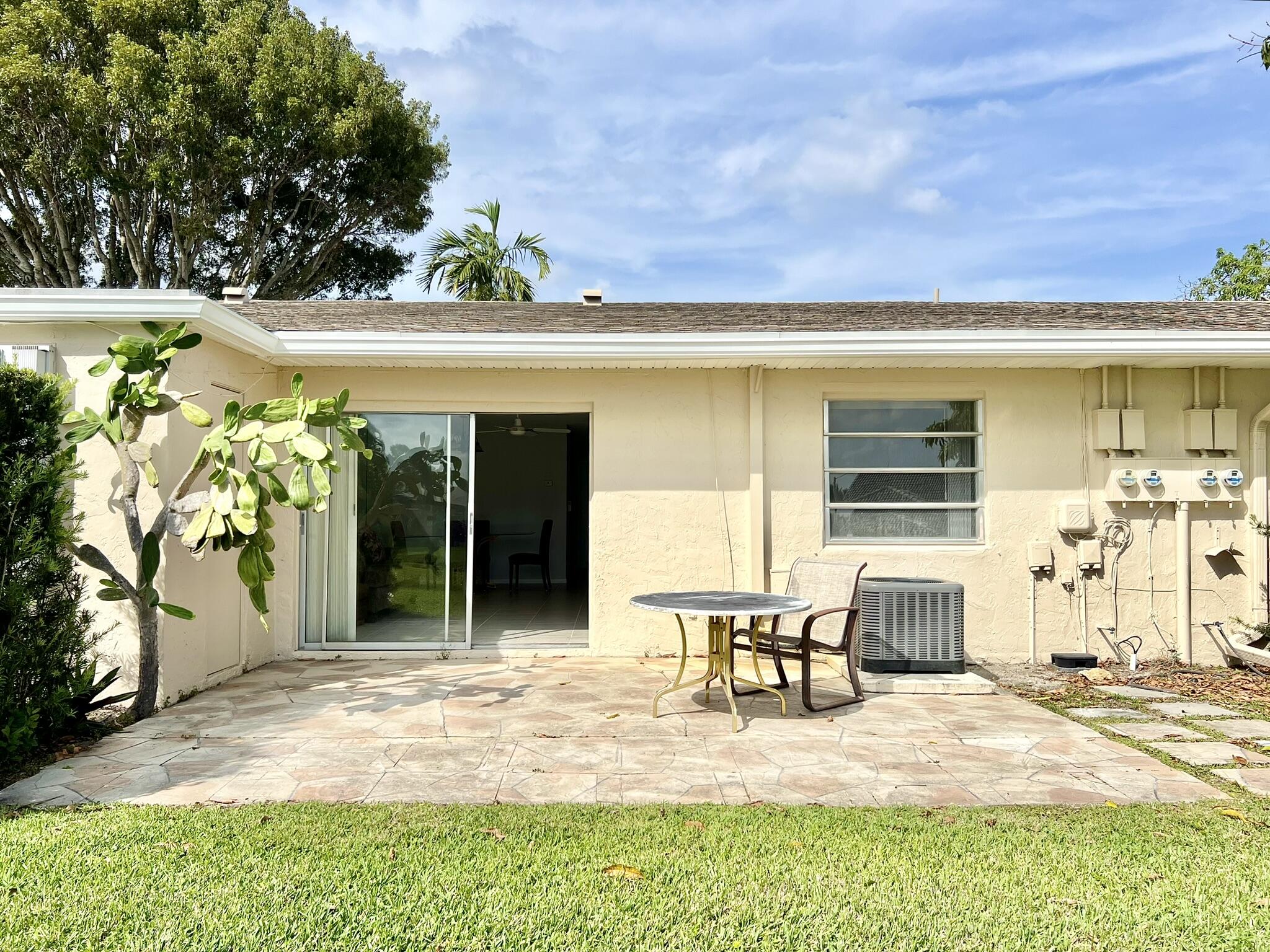 8840 Belle Aire Drive Boca Raton, FL 33433 - Photo 16 of 23 IMG_7888
