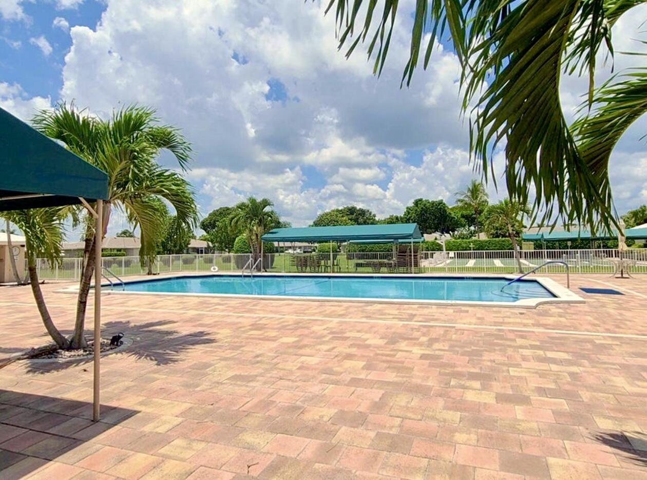8840 Belle Aire Drive Boca Raton, FL 33433 - Photo 18 of 23 IMG_7899