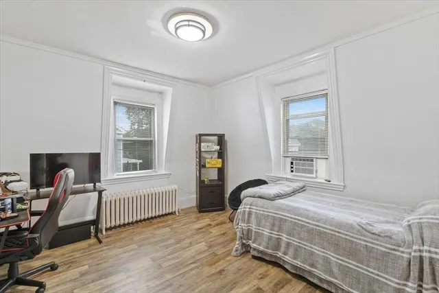 $685,000 | 4 Greenwood Street, Amesbury, MA 01913