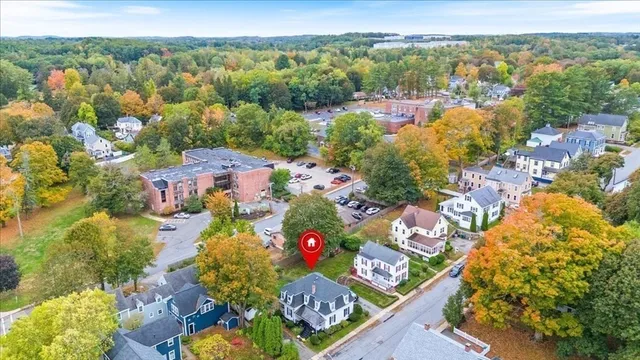 $685,000 | 4 Greenwood Street, Amesbury, MA 01913