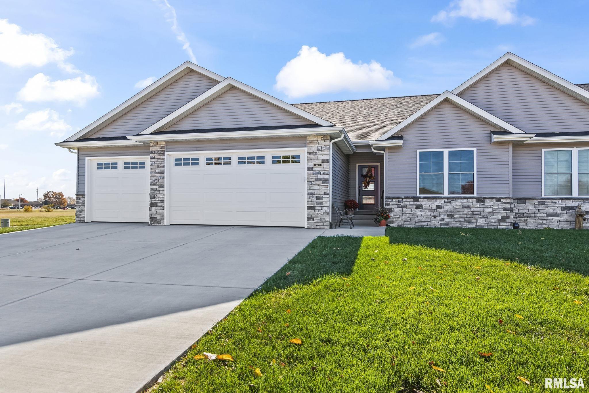 3700 Westgate Drive Springfield, IL 62711 - Photo 3 of 33