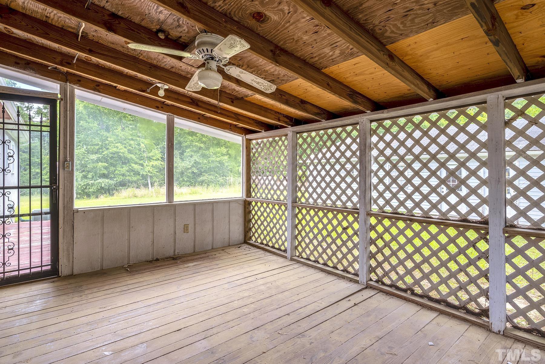 3811 Hamlin Road Durham, NC 27704 - Photo 10 of 31 Gallery Image 10