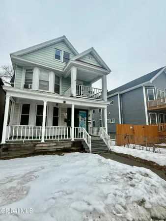 $205,000 | 235 6th Avenue, Troy, NY 12180