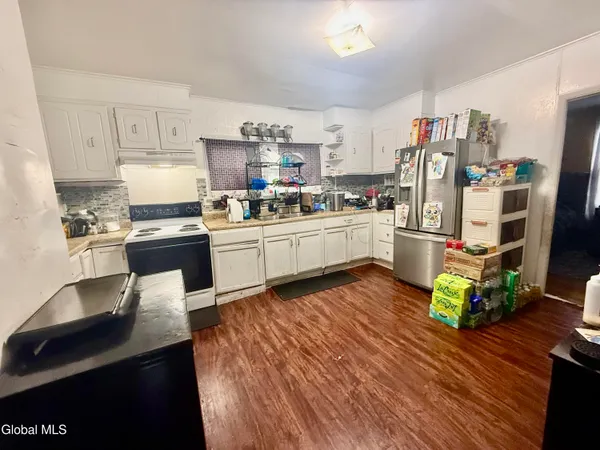 $205,000 | 235 6th Avenue, Troy, NY 12180