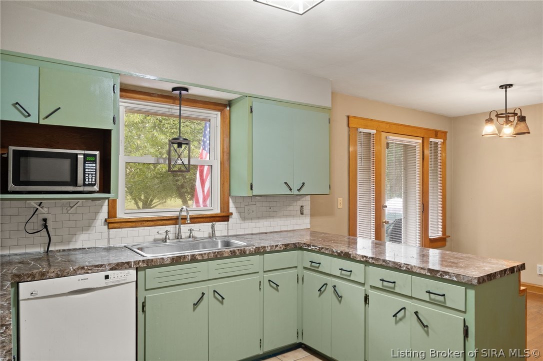 614 Lynn Road New Albany, IN 47150 - Photo 22 of 50 Gallery Image 22
