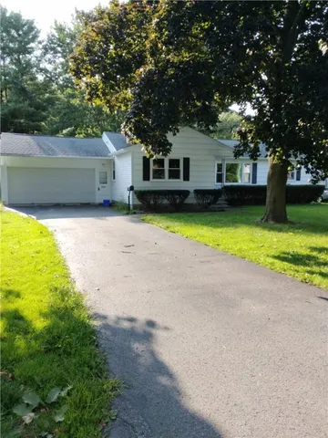 $205,000 | 17 Newark Street, Sodus, NY 14551