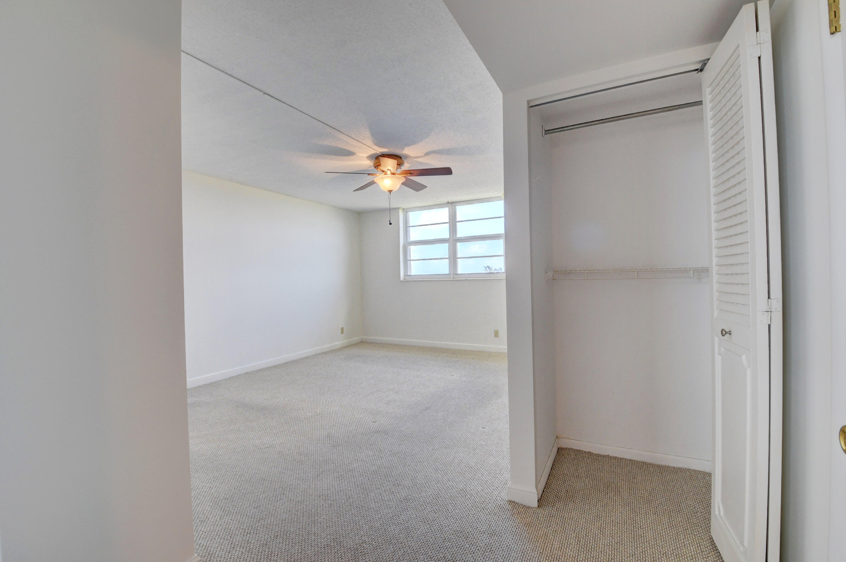 5500 Northwest 2nd Avenue, Unit 717 Boca Raton, FL 33487 - Photo 22 of 29 2nd Bedroom