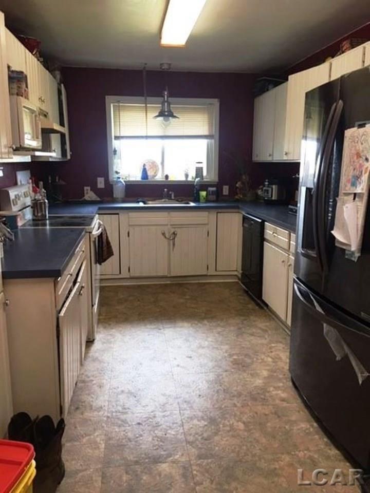 9400 Stephenson Road Onsted, MI 49265 - Photo 2 of 6