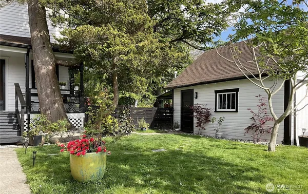 $795,000 | 311 Cherry Street, Blaine, WA 98230