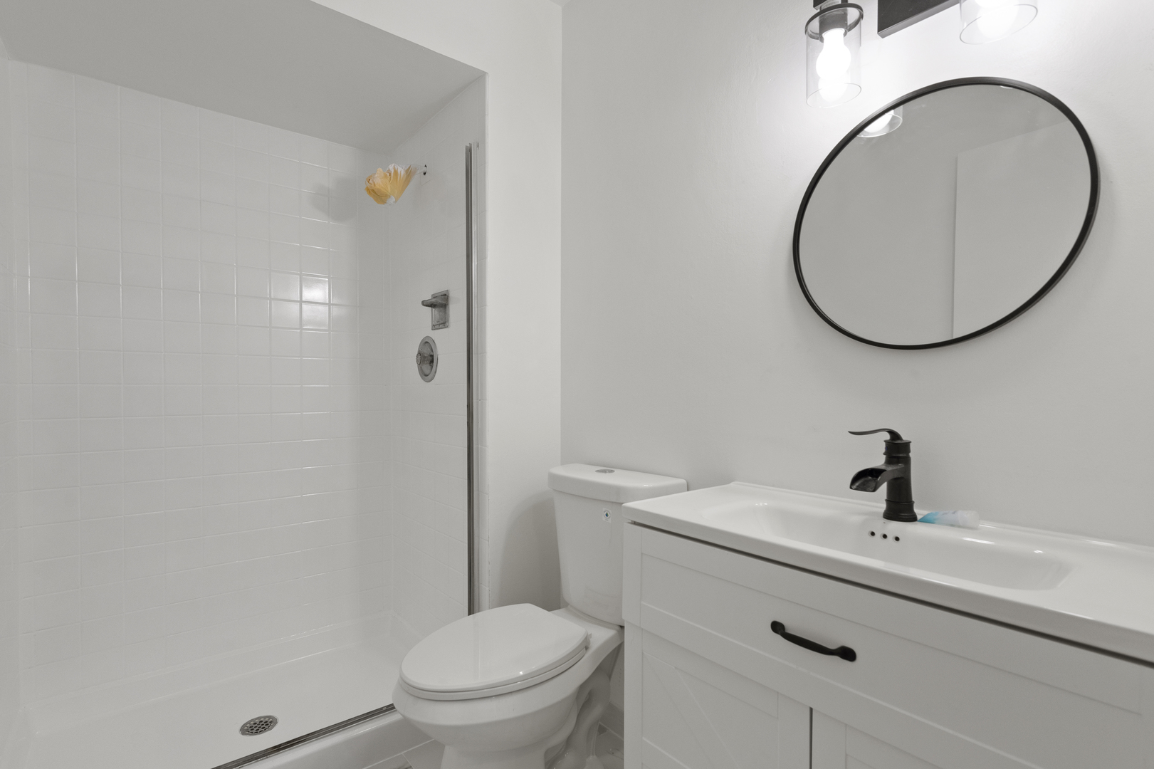 1133 South Finley Road, Unit 402 Lombard, IL 60148 - Photo 13 of 19 Gallery Image 13