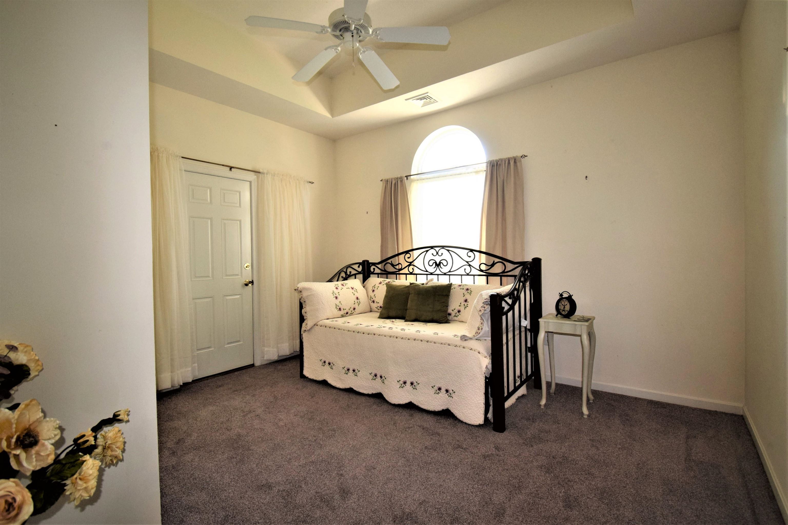 6 Lantern Lane Kingston, NH 03848 - Photo 25 of 31