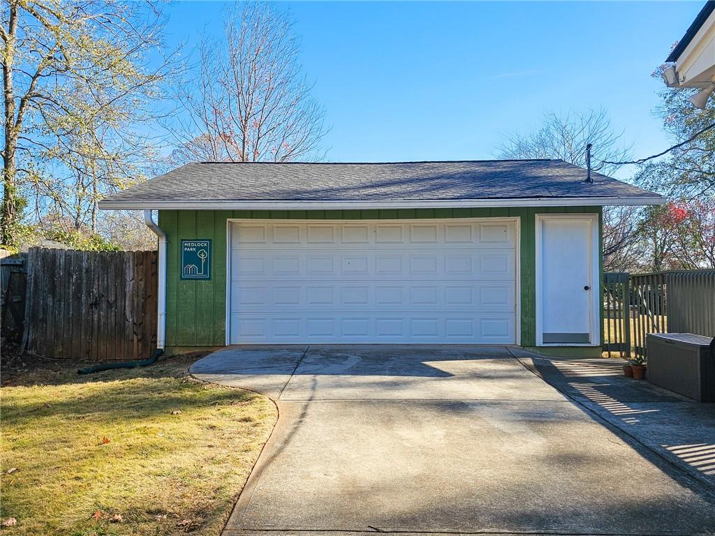 835 Alberson Court Decatur, GA 30033 - Photo 30 of 33