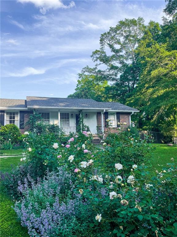 835 Alberson Court Decatur, GA 30033 - Photo 5 of 33