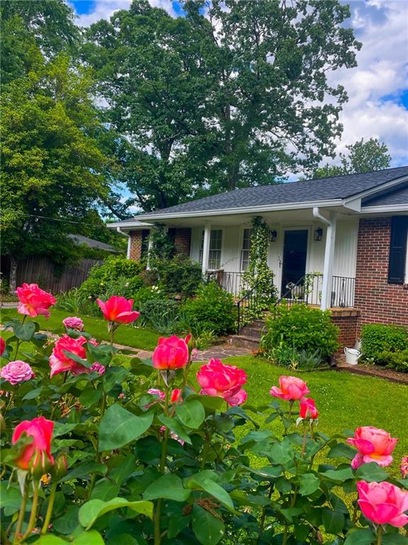 835 Alberson Court Decatur, GA 30033 - Photo 6 of 33