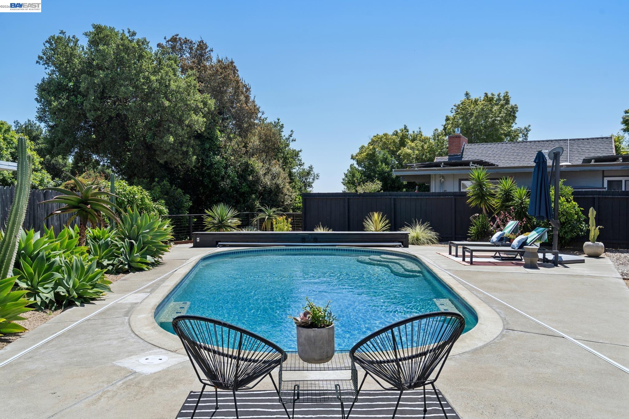 5768 Highwood Road Castro Valley, CA 94552 - Photo 41 of 87