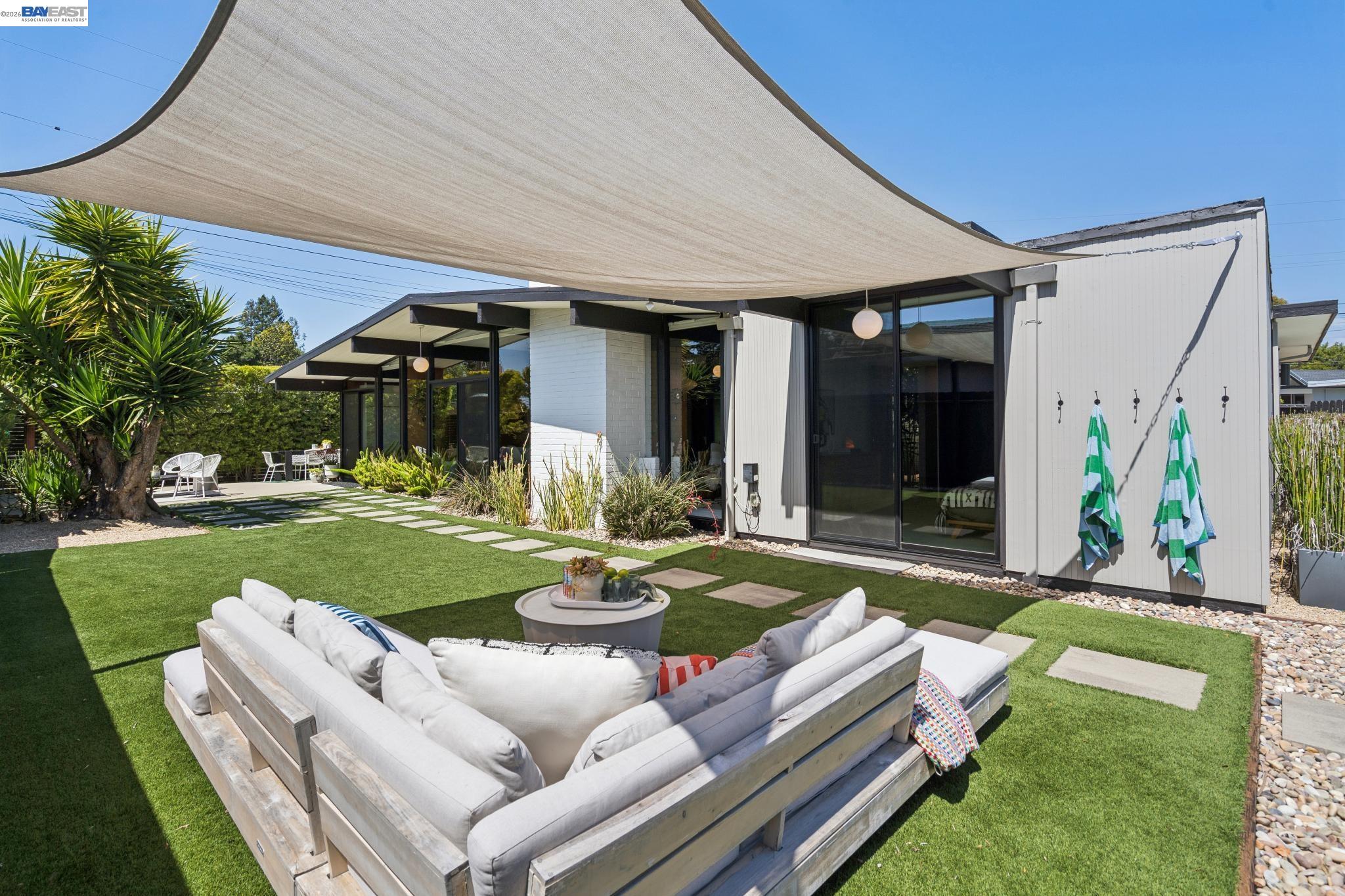 5768 Highwood Road Castro Valley, CA 94552 - Photo 43 of 87