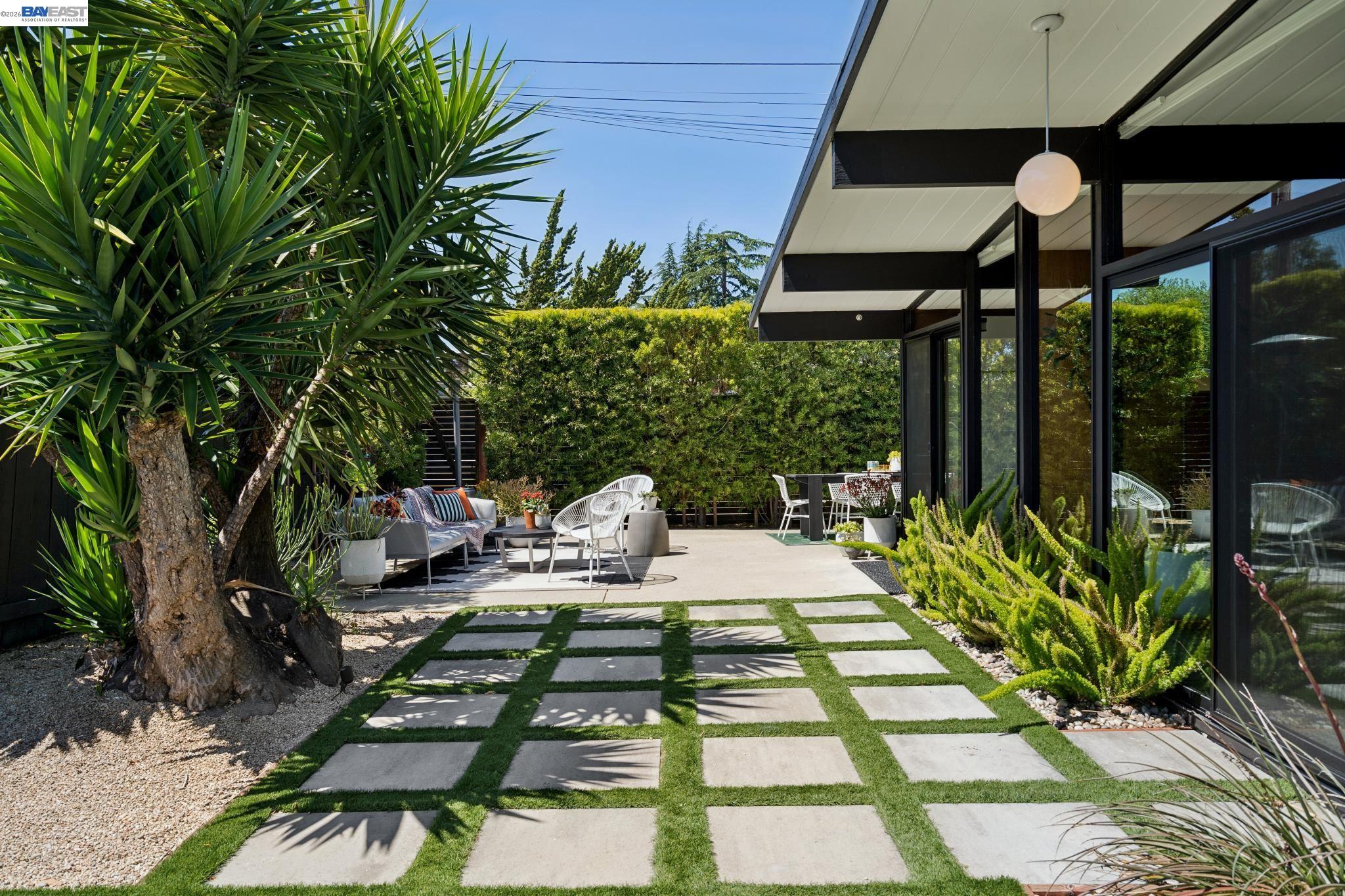 5768 Highwood Road Castro Valley, CA 94552 - Photo 45 of 87