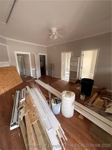 a view of empty room with window