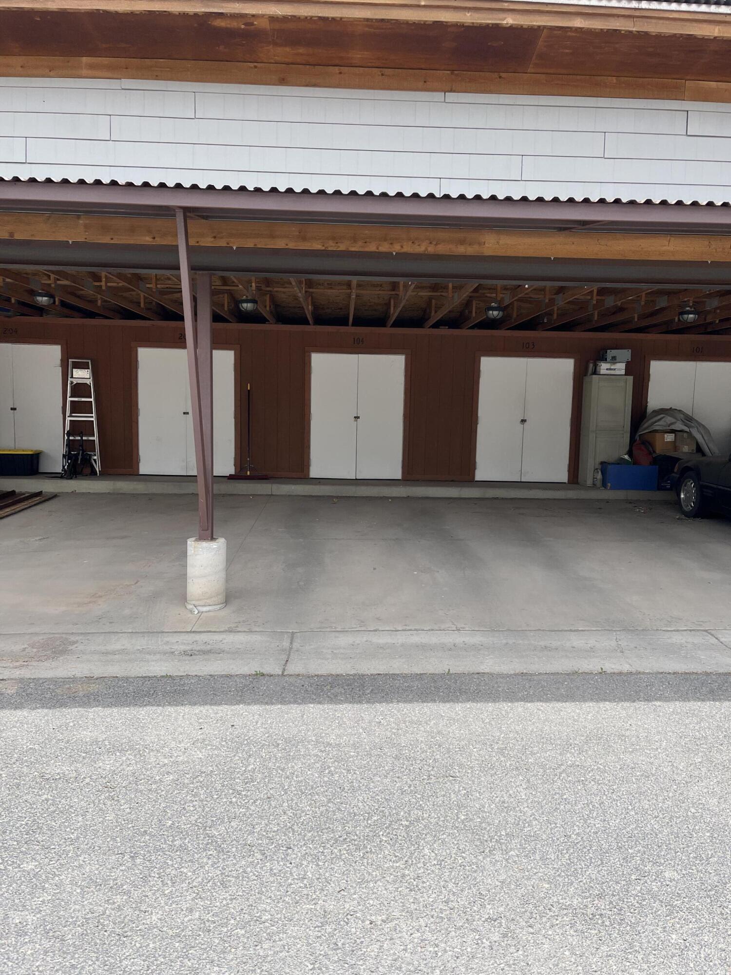 540 Redcliff Circle, Unit E104 Ridgway, CO 81432 - Photo 4 of 15 a view of parking area