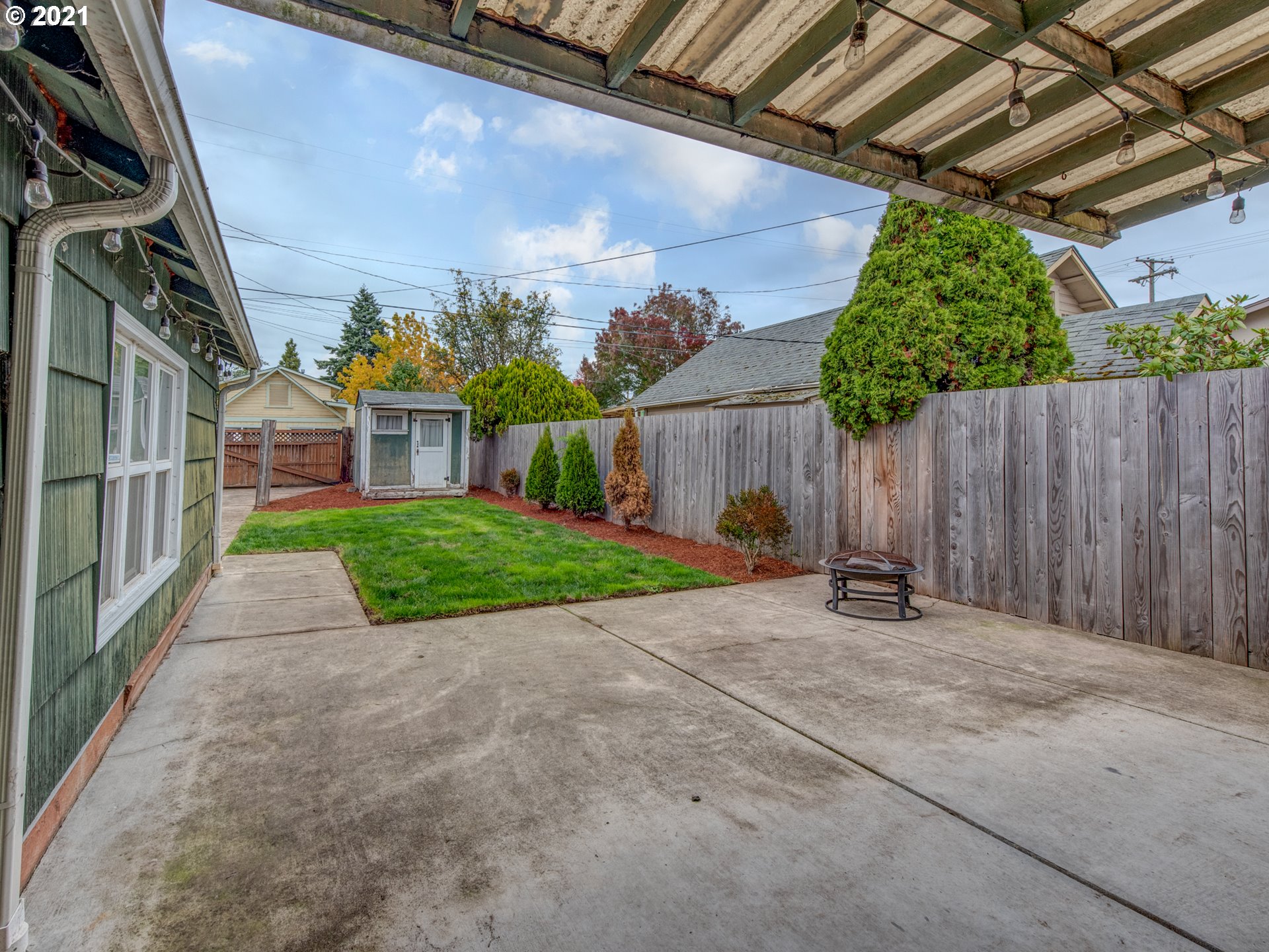 938 E Street Springfield, OR 97477 - Photo 29 of 32 Gallery Image 29