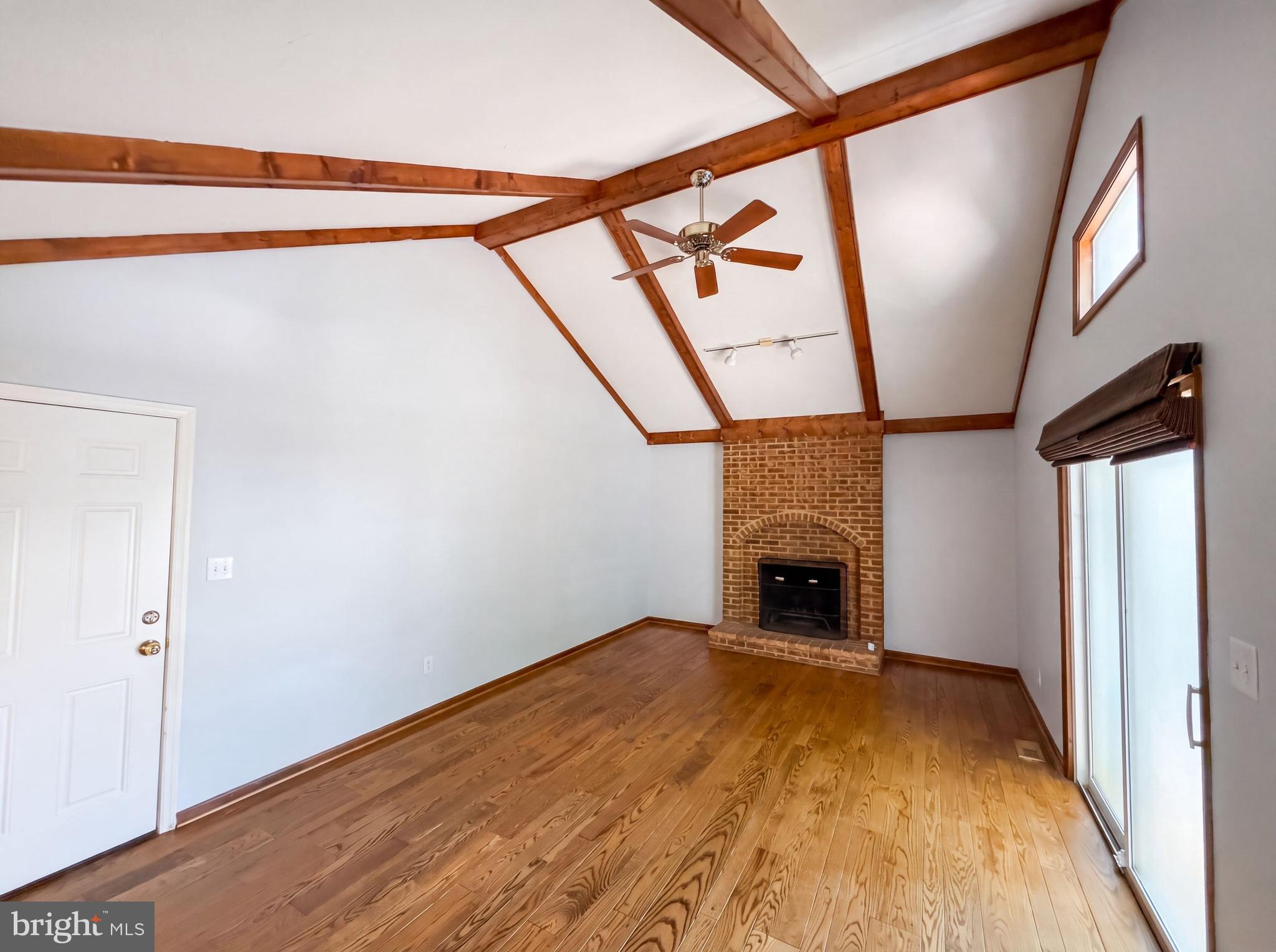 4819 Powell Road Fairfax, VA 22032 - Photo 13 of 63