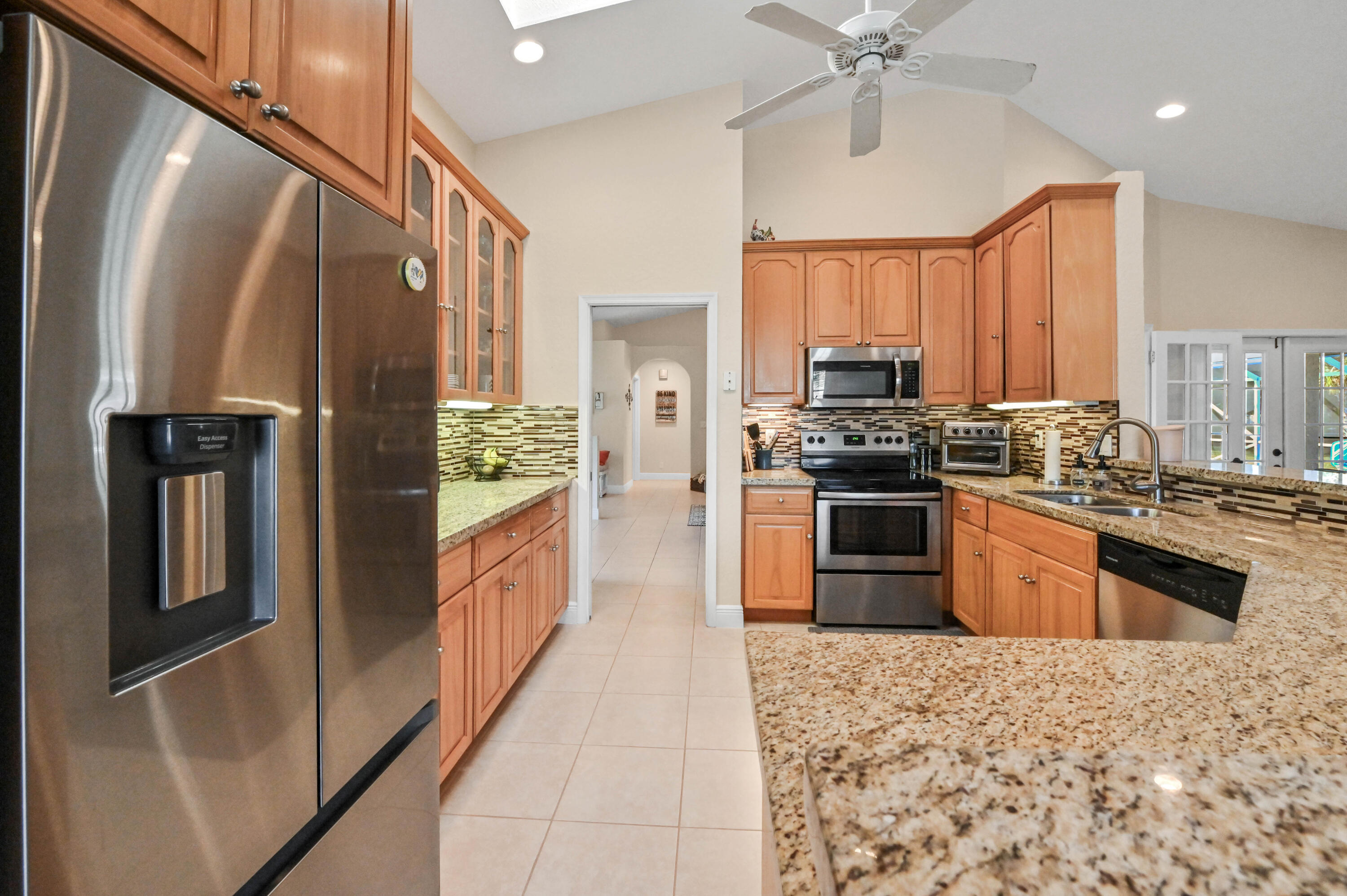 16737 82nd Road North Loxahatchee, FL 33470 - Photo 20 of 55 17 Kitchen 03