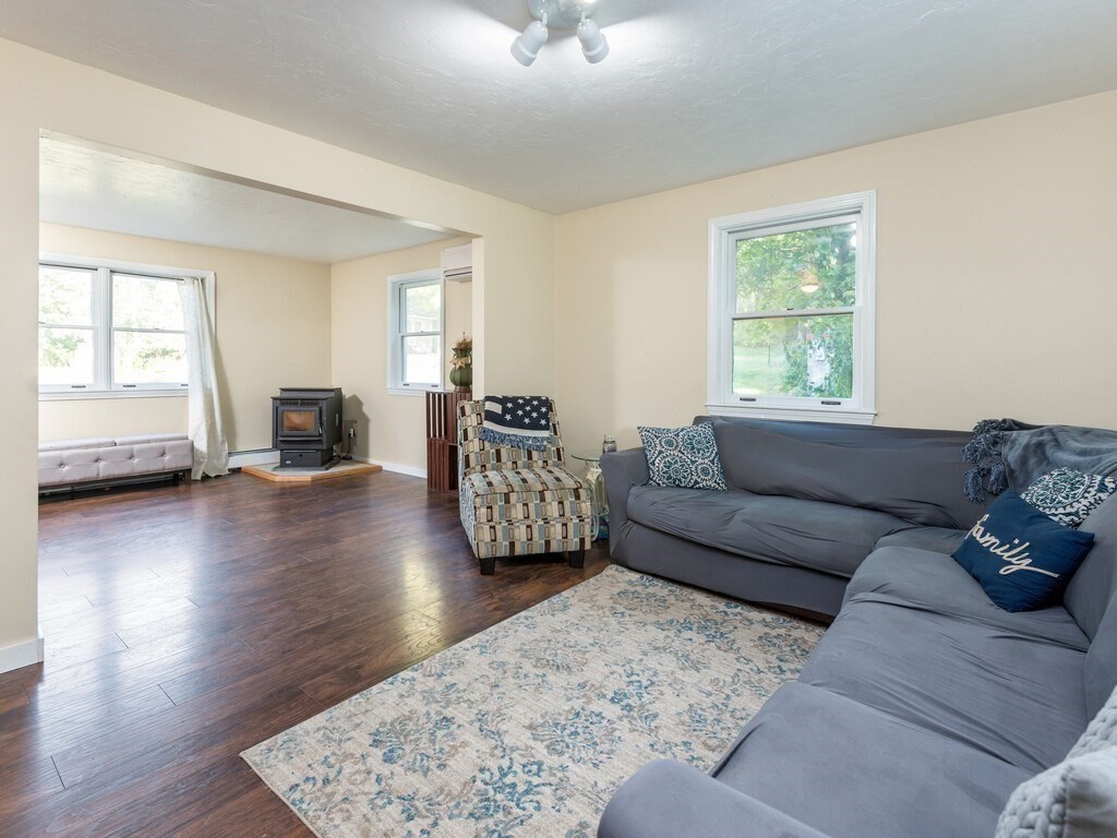 132 Dennison Cross Road Southbridge, MA 01550 - Photo 13 of 33 Gallery Image 13