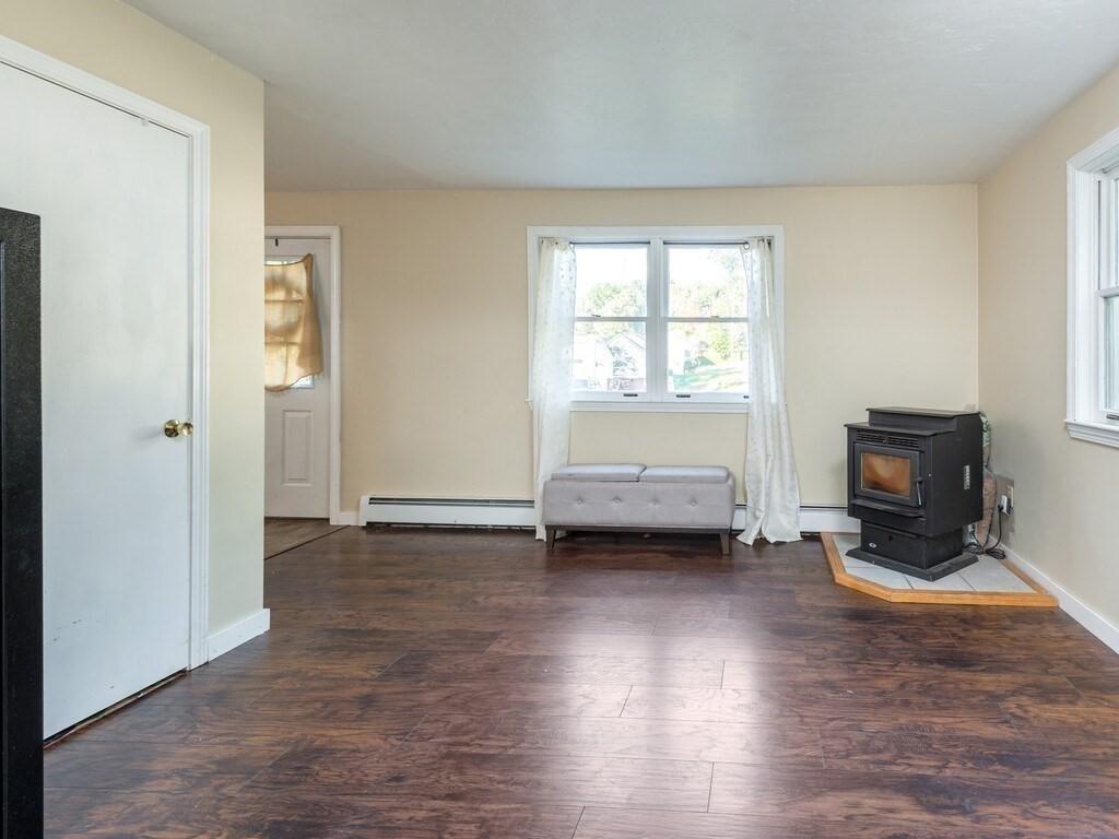 132 Dennison Cross Road Southbridge, MA 01550 - Photo 14 of 33 Gallery Image 14