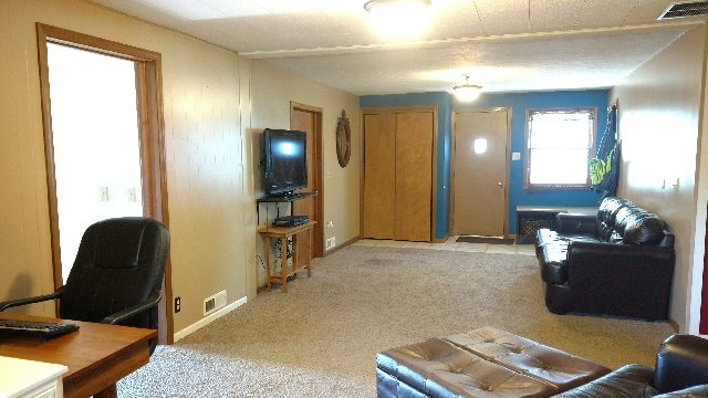 29 Homestead Drive Decatur, IN 46733 - Photo 2 of 20