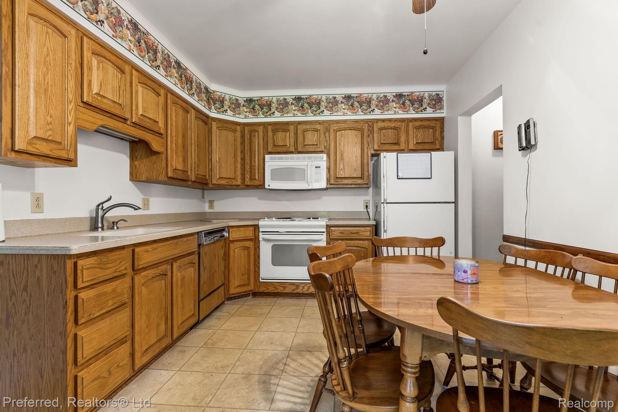 3792 Wheeler Road Bay City, MI 48706 - Photo 8 of 35 Wheeler26.jpg