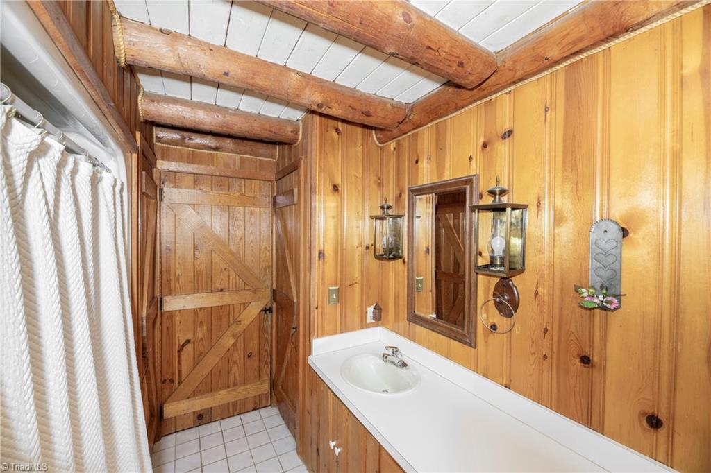 7402 Alcorn Road Greensboro, NC 27409 - Photo 29 of 31 Gallery Image 29