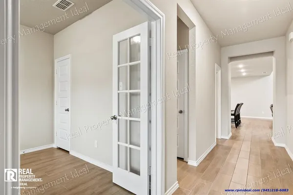 $2,999 | 2000 Plum Park, Mesquite, TX 75181
