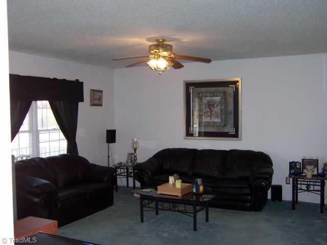 6580 Riverton Road Walkertown, NC 27051 - Photo 3 of 9 Other. living room