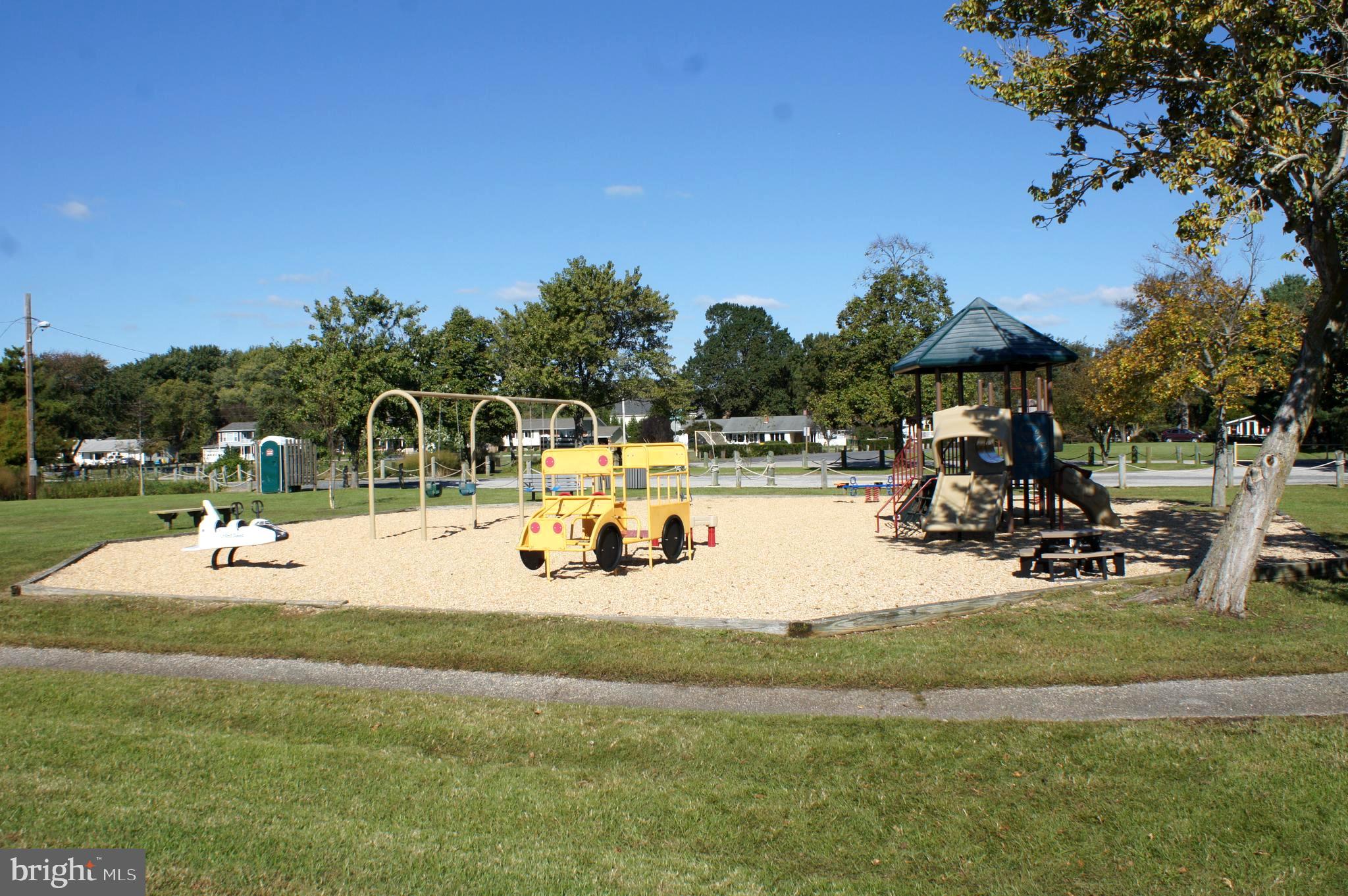 415 Beach Drive Annapolis, MD 21403 - Photo 49 of 54 FUN Community Playground!