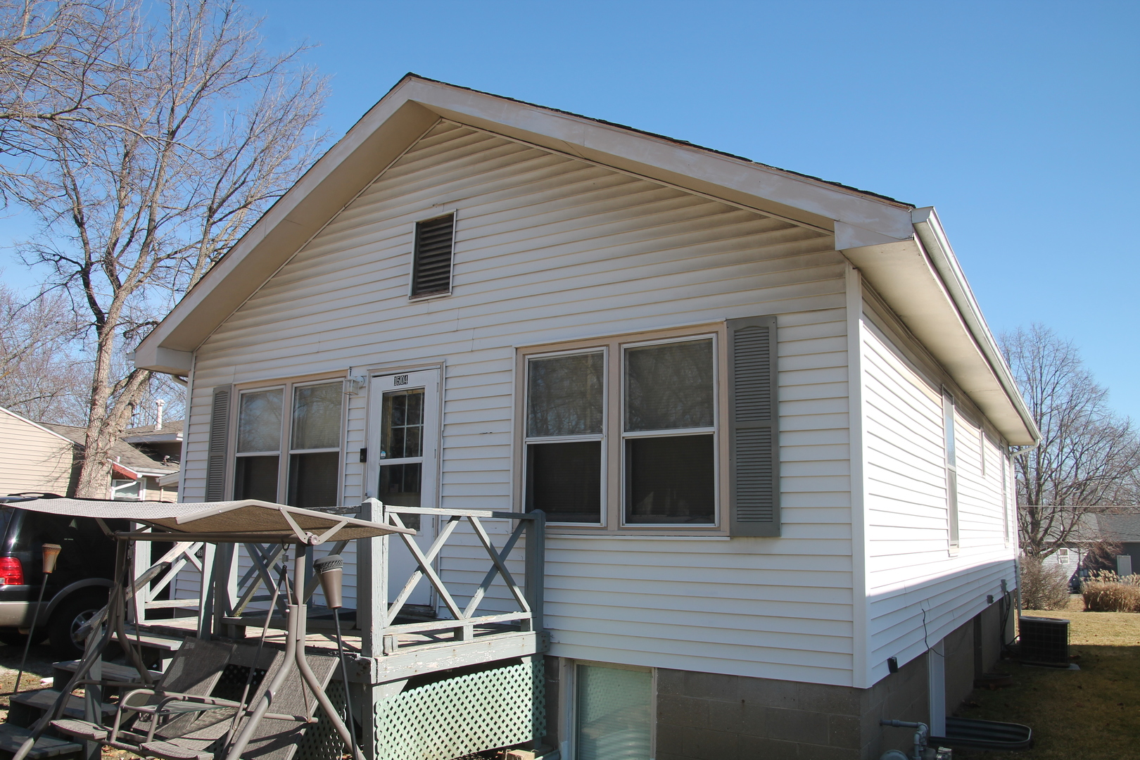 1504 Philo Road Urbana, IL 61802 - Photo 1 of 4 Gallery Image 1