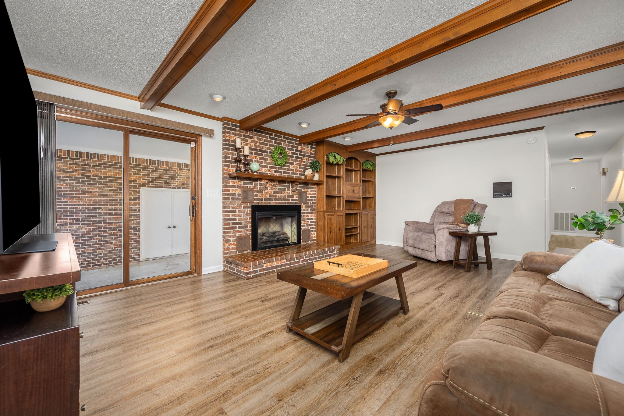 109 Hampshire Road Shelbyville, TN 37160 - Photo 26 of 55 a living room with furniture and a fireplace