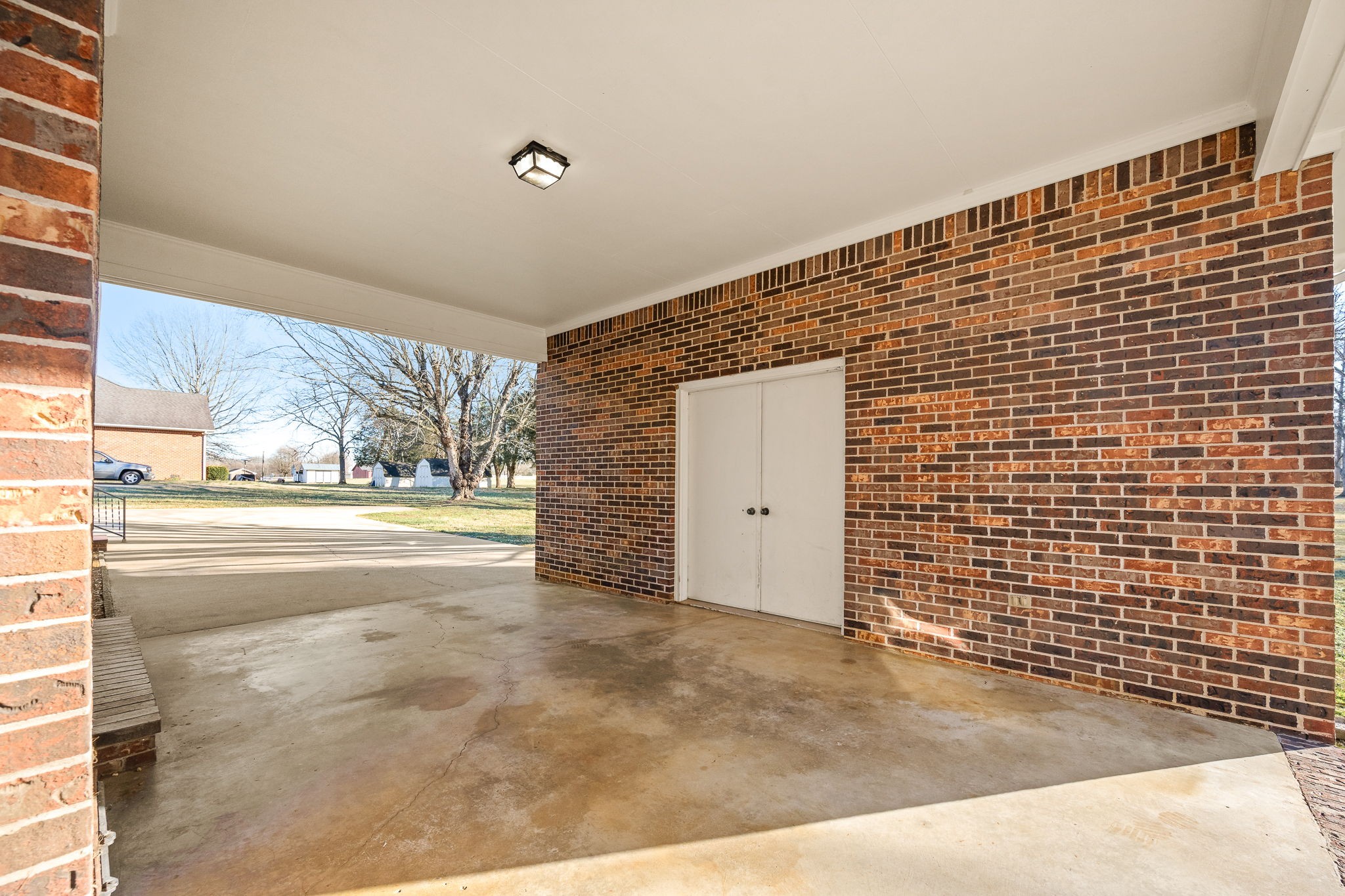 109 Hampshire Road Shelbyville, TN 37160 - Photo 53 of 55 a view of an empty room
