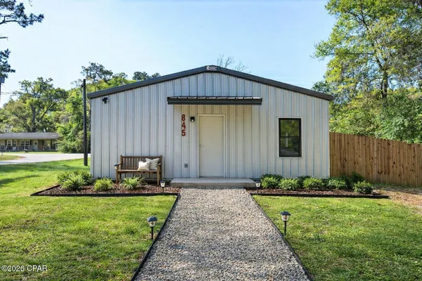 $169,900 | 845 Faith Avenue, Graceville, FL 32440