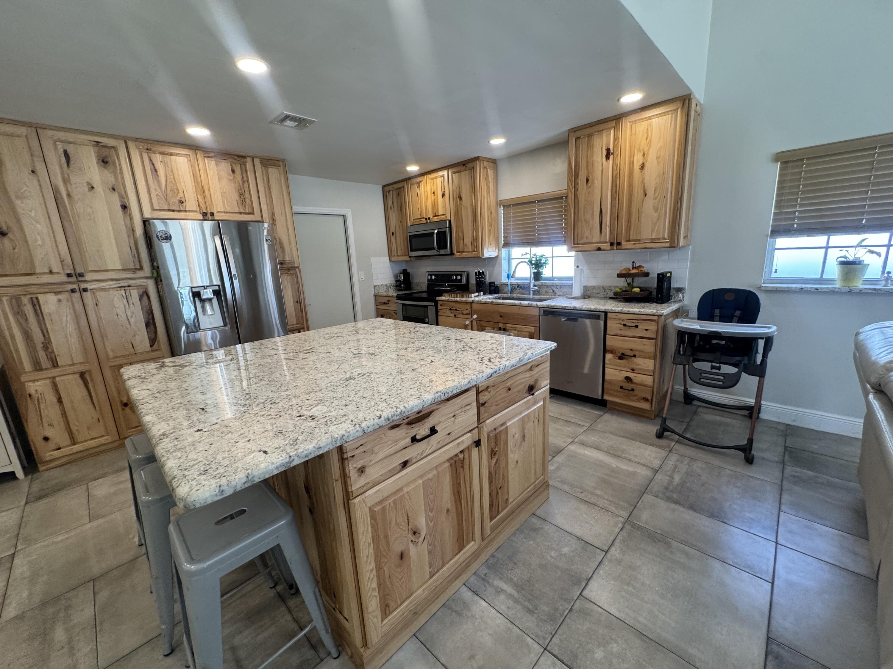 2518 Ranch House Road West Palm Beach, FL 33406 - Photo 12 of 26 IMG_2946