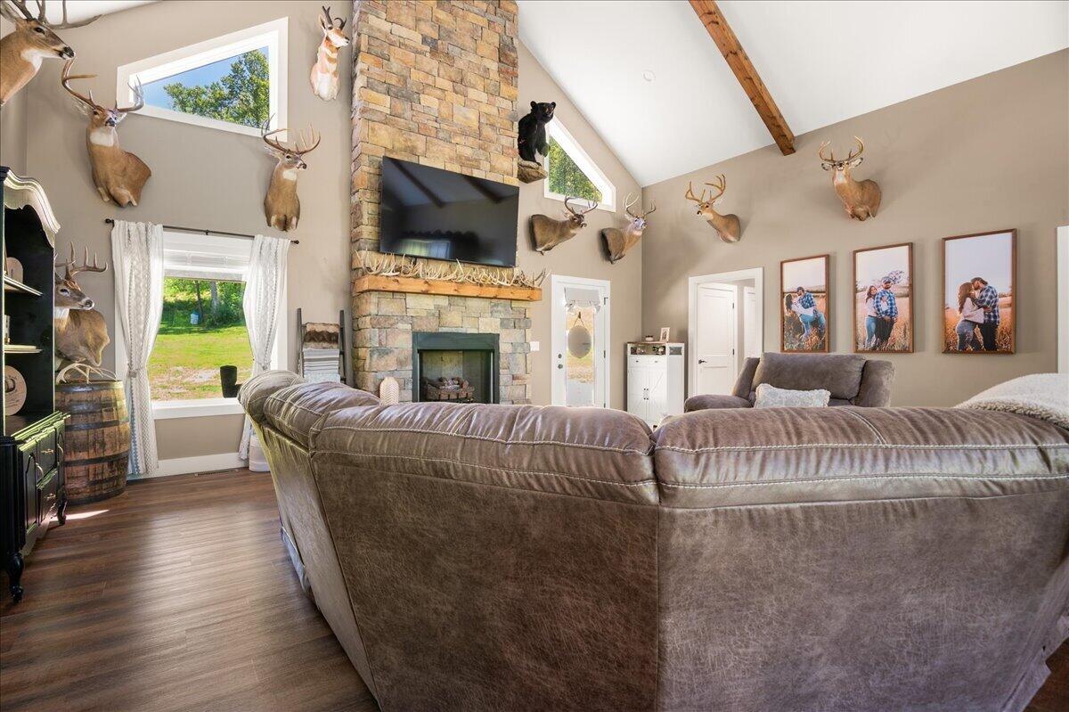 504 Wells Road Corbin, KY 40701 - Photo 33 of 46 14-Living Room