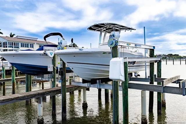 $649,000 | 2370 Northeast Ocean Boulevard, Unit C106, Stuart, FL 34996