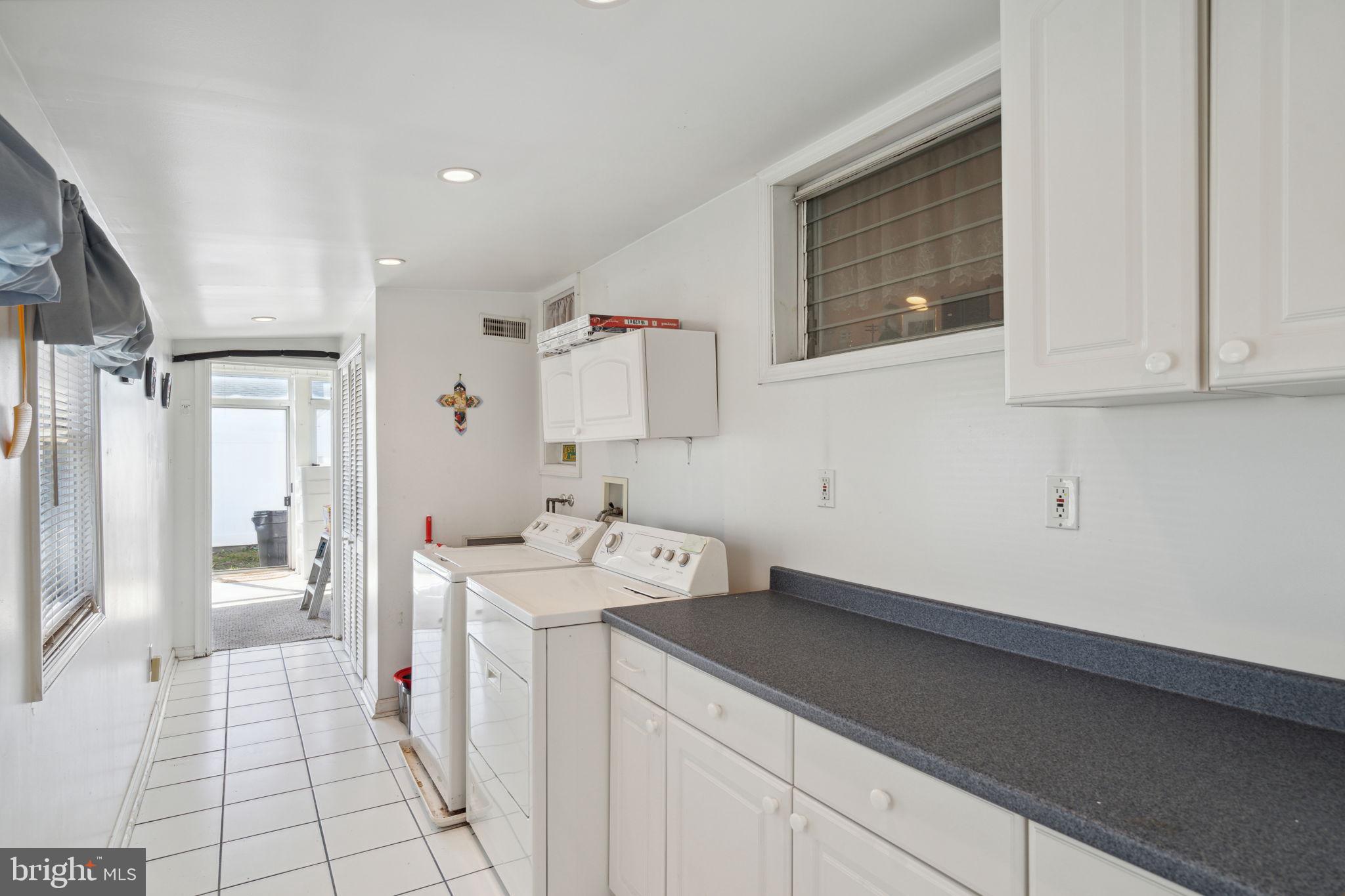 1016 Dale Road Secane, PA 19018 - Photo 14 of 29