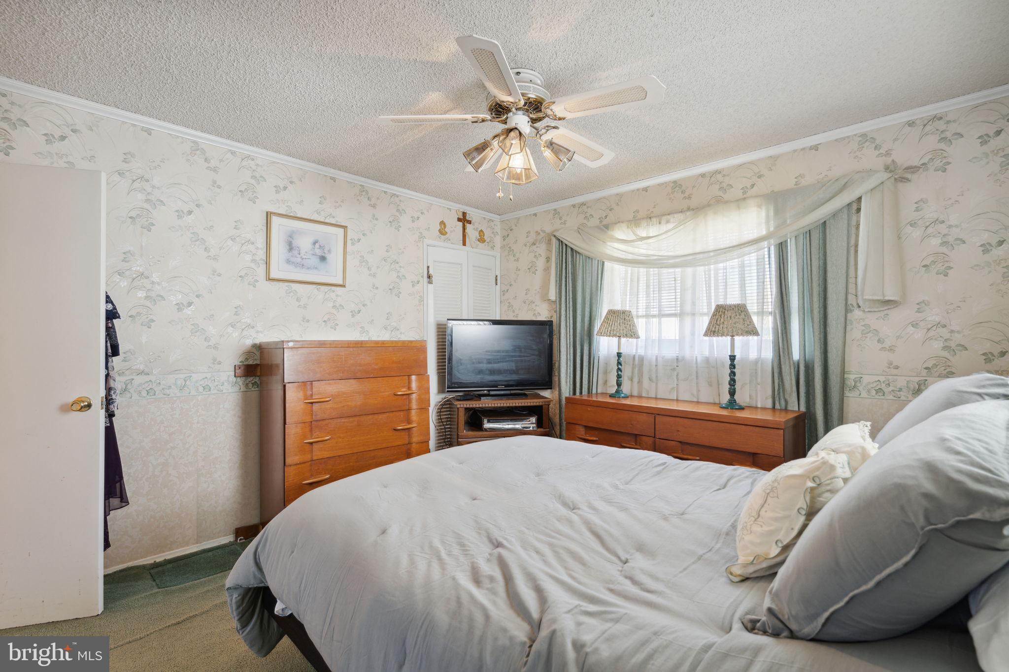 1016 Dale Road Secane, PA 19018 - Photo 17 of 29