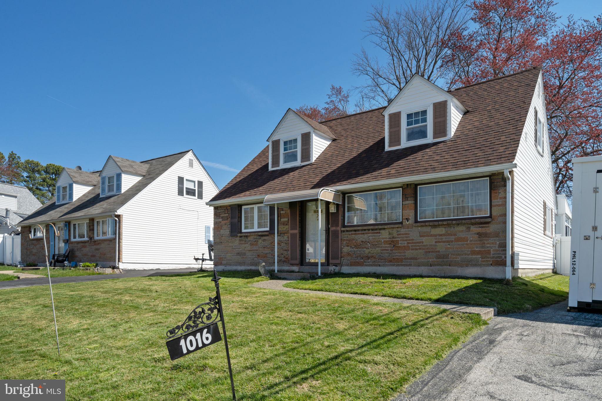 1016 Dale Road Secane, PA 19018 - Photo 2 of 29