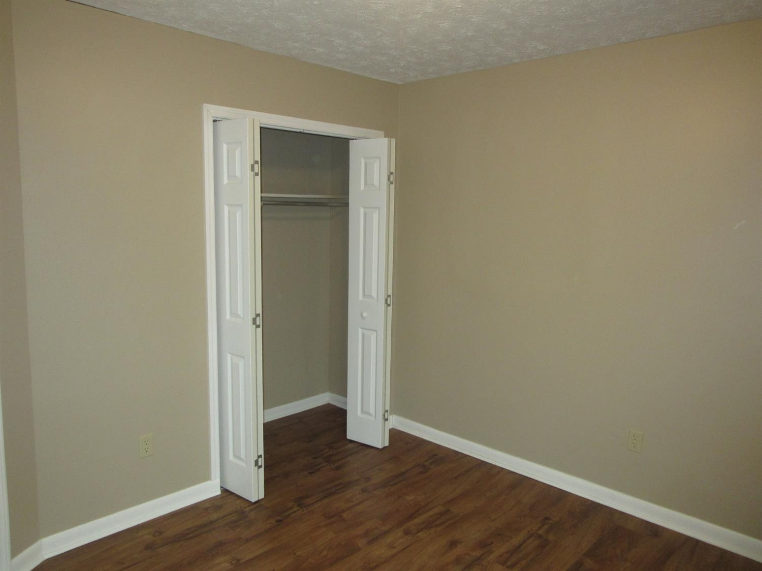 225 Hill N Dell Road Paris, KY 40361 - Photo 20 of 52 Listing Photo