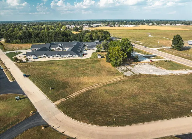 $237,500 | 300 Mechanical Drive, East Alton, IL 62024